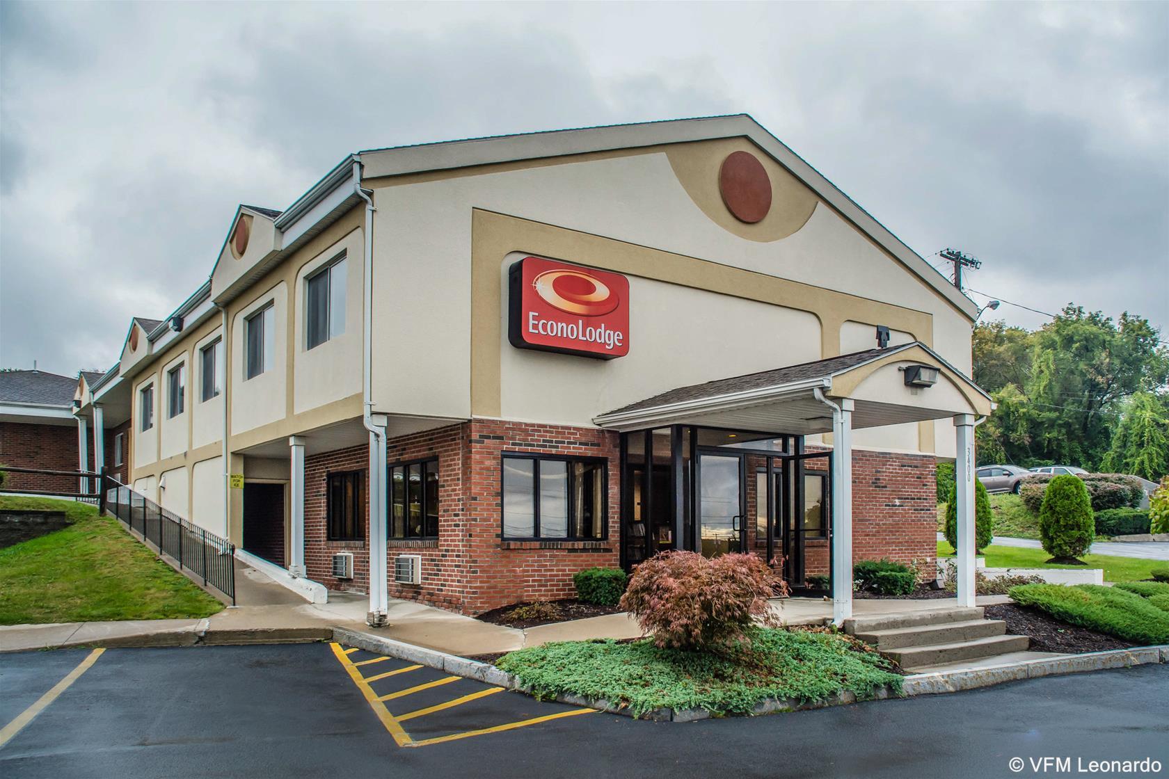 Econo Lodge Dewitt I-90 Zewnętrze zdjęcie
