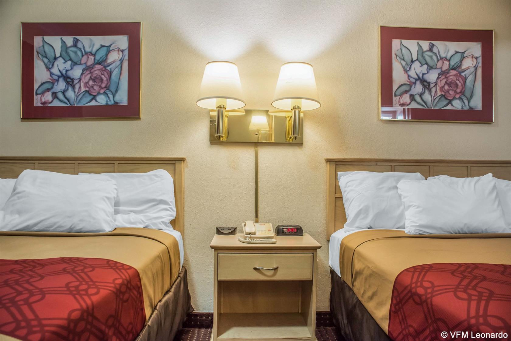 Econo Lodge Dewitt I-90 Zewnętrze zdjęcie