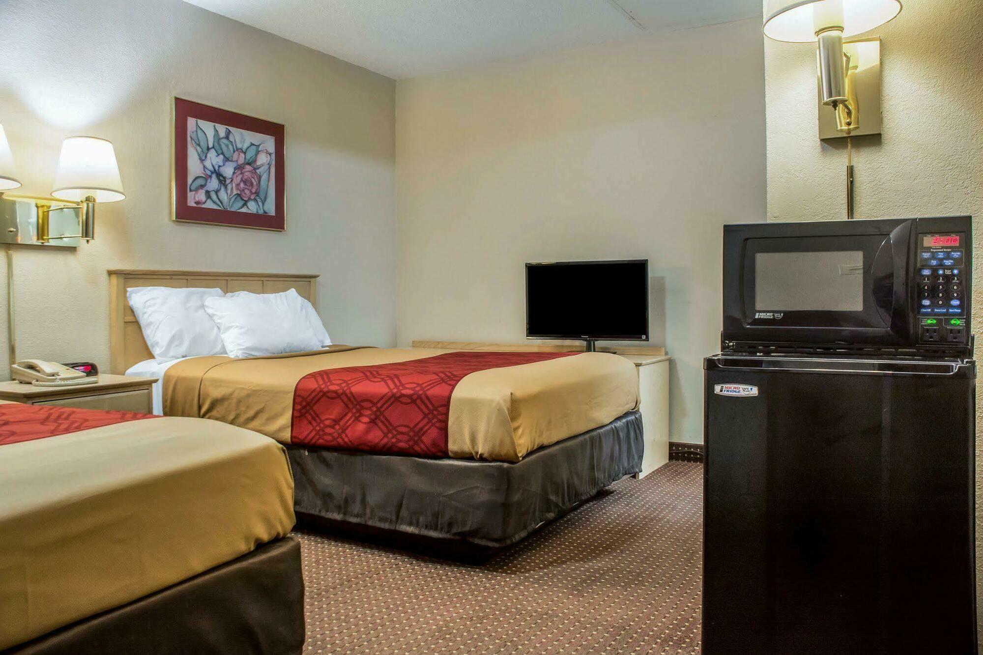 Econo Lodge Dewitt I-90 Zewnętrze zdjęcie